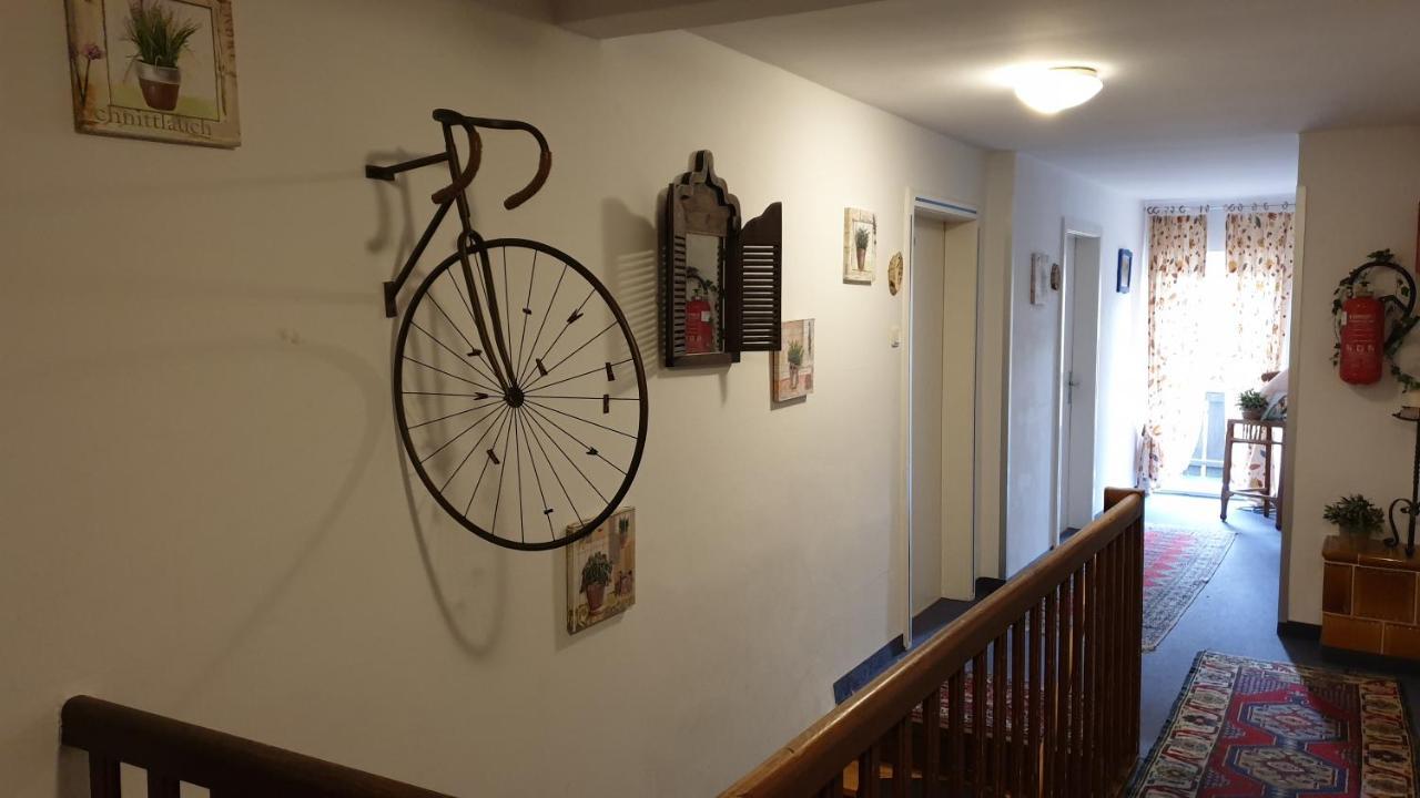 Landgasthof Zum Brueckenwirt Щарнберг Екстериор снимка